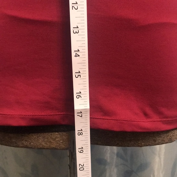 Jazzercise Athletic Top with Built-in Shelf Bra - Picture 9 of 12